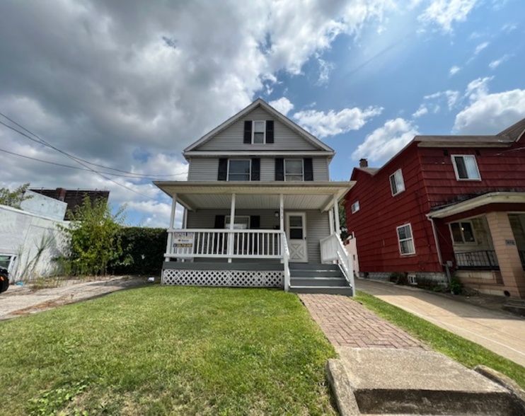 373-allyn-streetapt-1